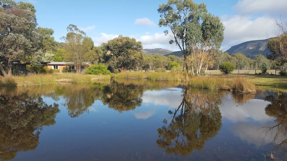 Halls Haven Holiday Units Halls Gap Exterior photo